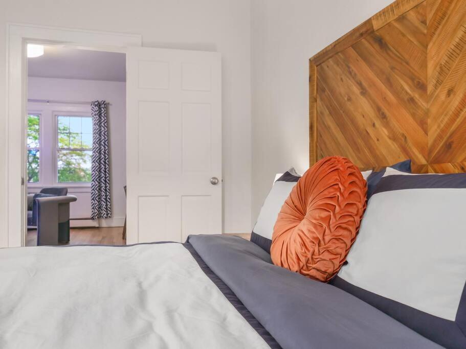 Midcentury Mod Suite, Hudson River/Mt Beacon Views Newburgh Eksteriør billede